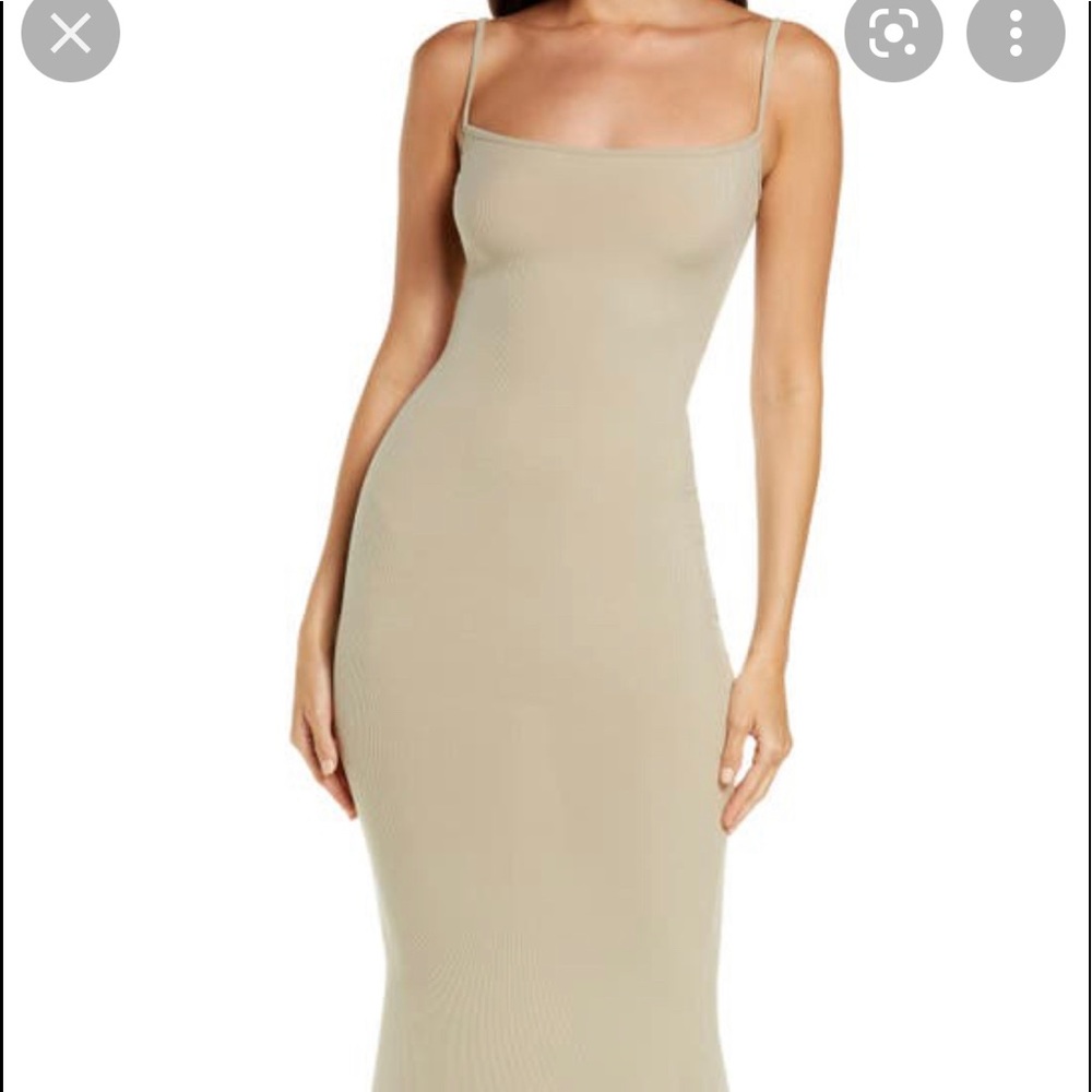 BNWOT PERFECT CONDITION SKIMS LOUNGE SLIP DRESS XL (Color sold out)